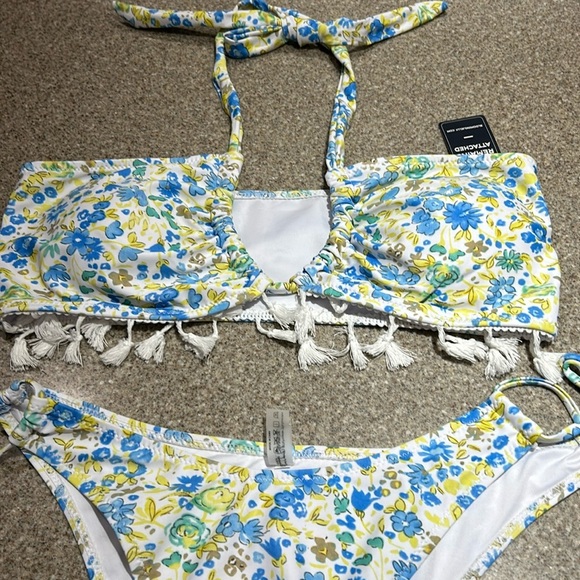 COPY - Blooming Jelly Floral Bikini Set Halter top with Fringes Cheeky High Cut… - Picture 4 of 11